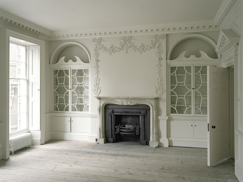 Raven Row interior (via Price & Myers)