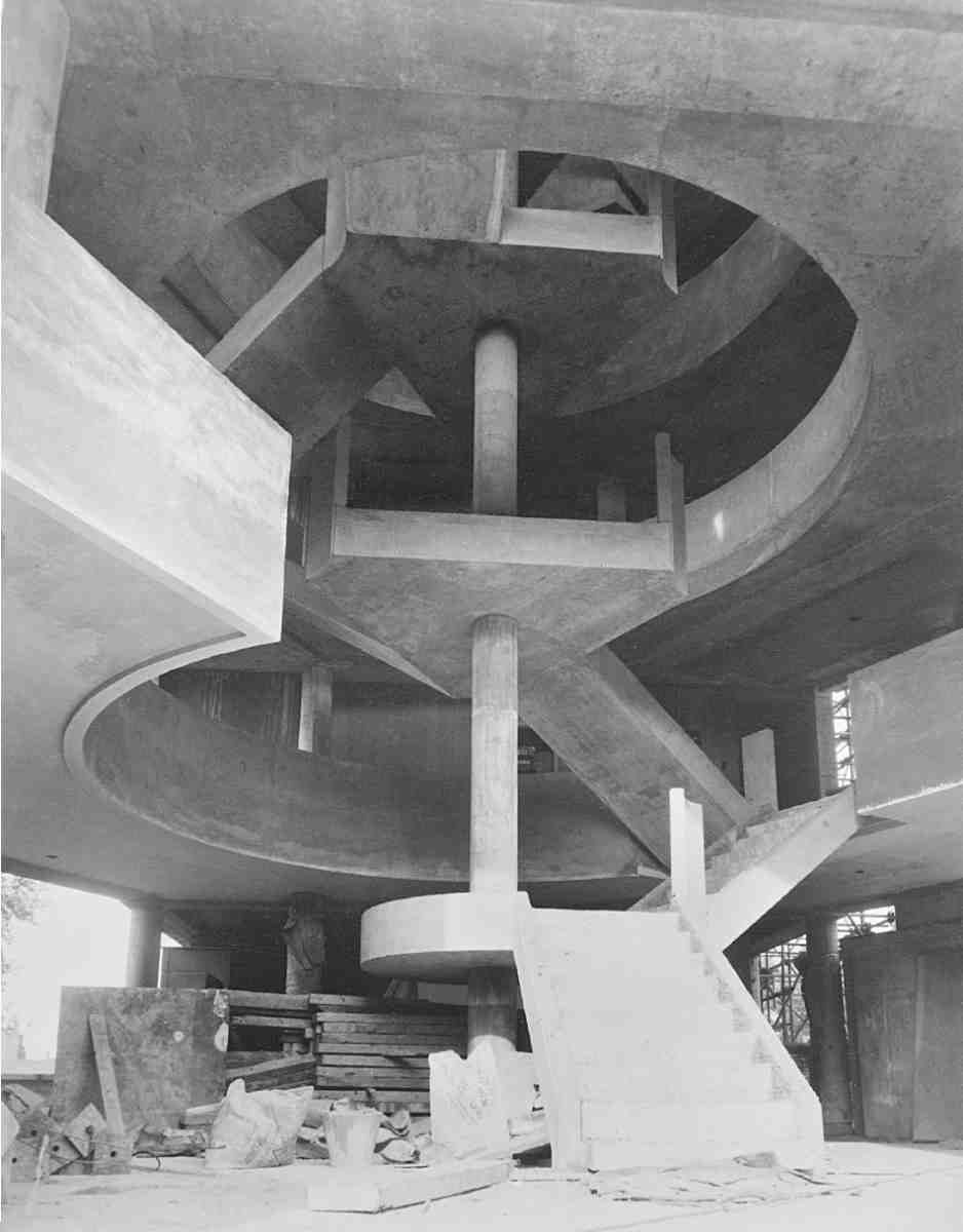 Bevin Court Staircase during construction in 1952 (Via British-History)