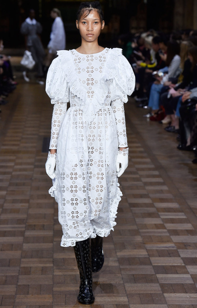 Simone Rocha SS17 (via NOWFASHION)