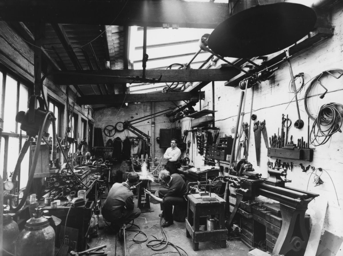 Eduardo Paolozzi at the Morris Singer Foundry in 1957 (via Sneaky)