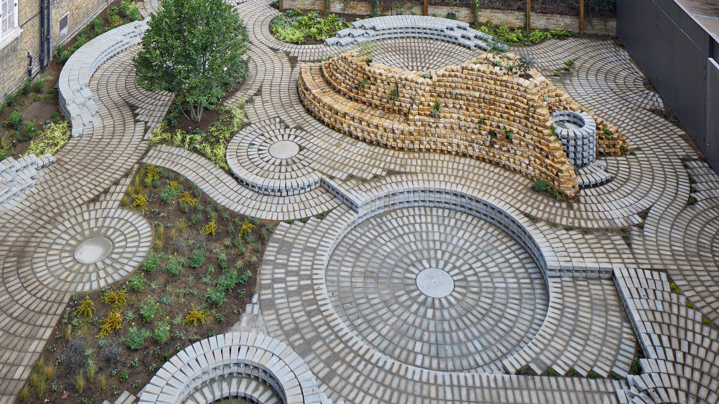 10 Of The Most Memorable Gardens By Artists - Something Curated