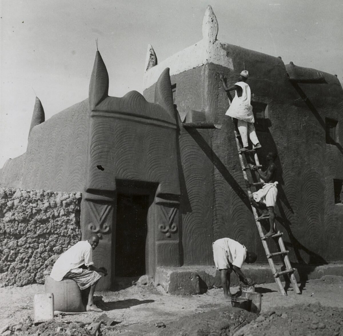 From Nomadic Warriors to City Builders: The Enduring Legacy of the Hausa People