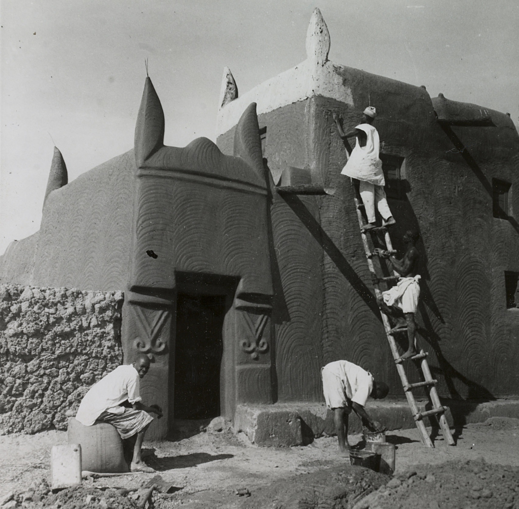 a-history-of-hausa-architecture-something-curated